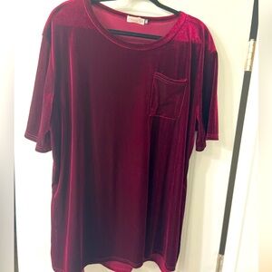 Maroon 3XL slouchy top soft fur